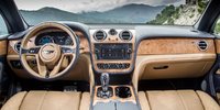 Bentley Bentayga interior 2020.jpg